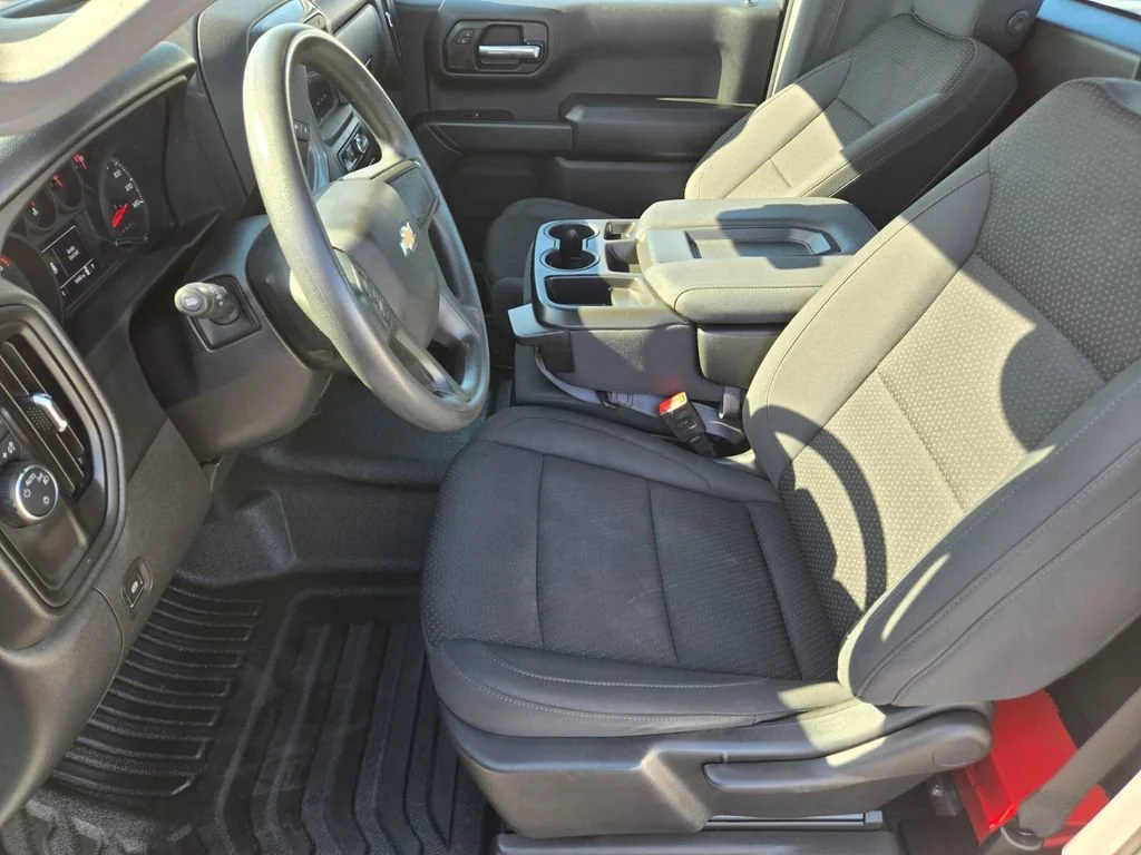 Used 2025 Summit White Chevrolet WT image 10