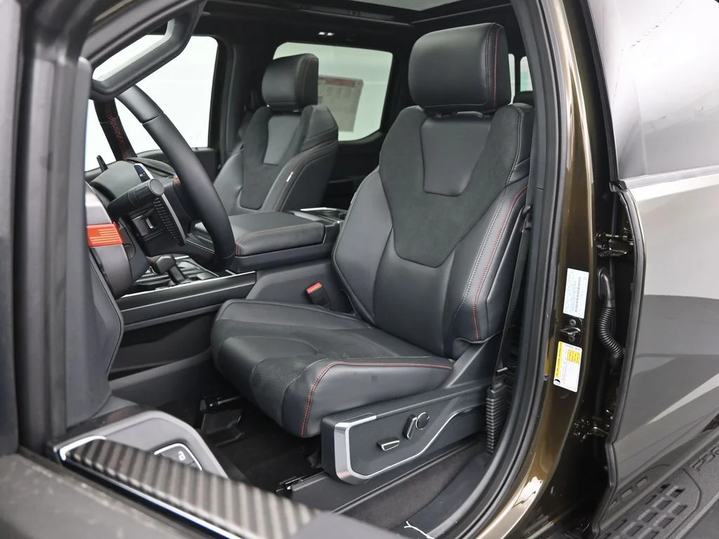 New 2026 Shelter Green Ford Raptor image 8
