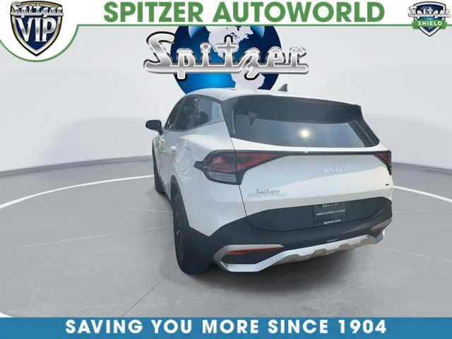 Used 2023 White Kia LX image 7