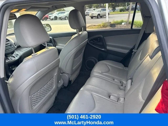 Used 2012 Classic Silver Metallic TOYOTA LIMITED image 6