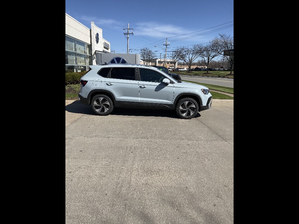 New 2026 Monument Gray Volkswagen SE 4Motion image 3
