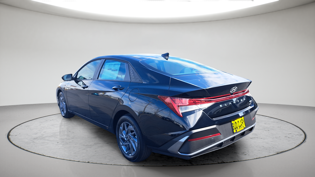 New 2026 Black Hyundai Blue image 5