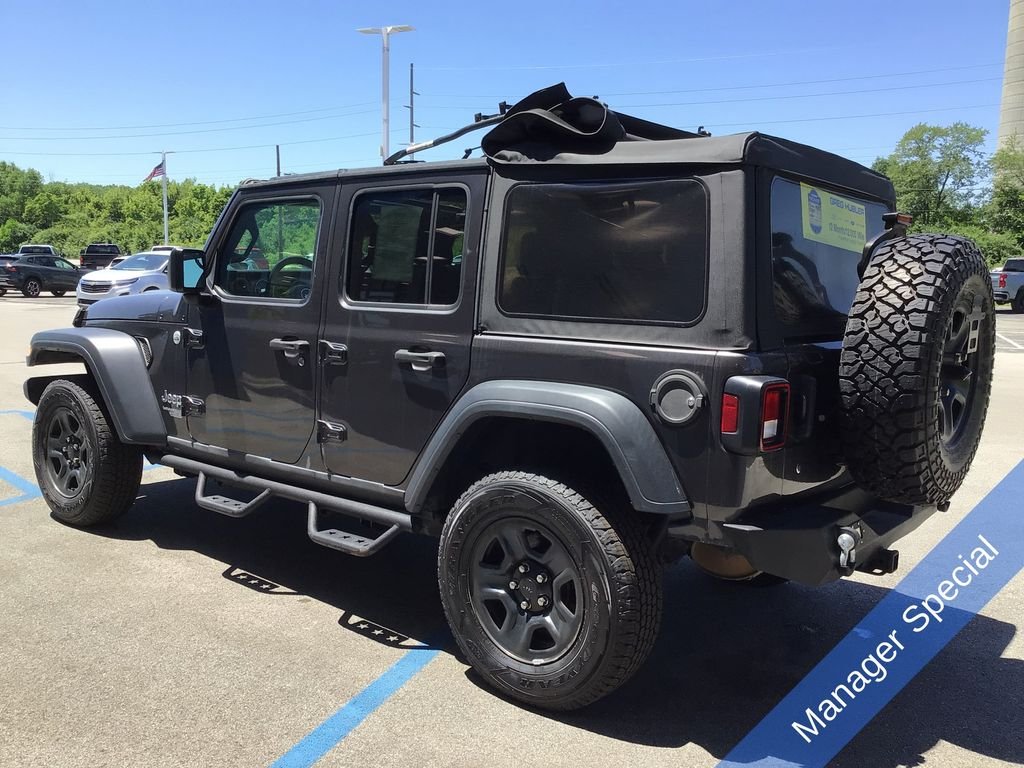 Used 2019 Gray Jeep Unlimited Sport image 11