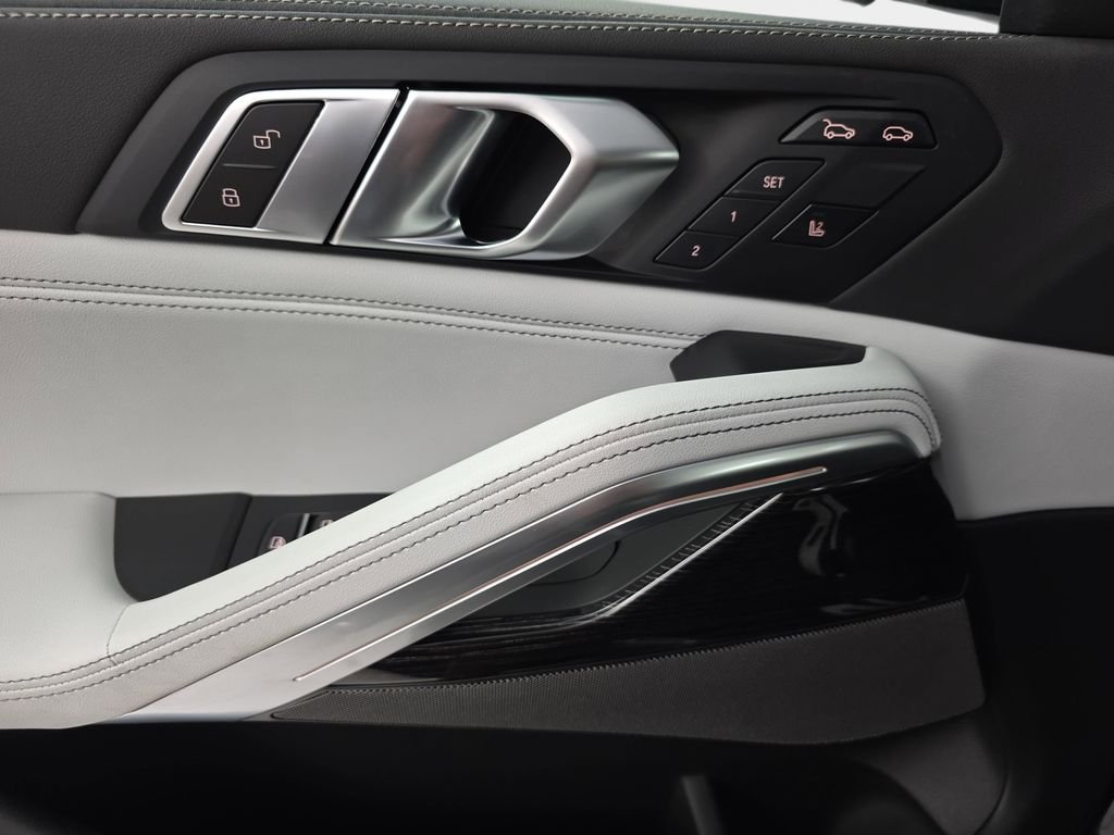 2026 BMW X6 40i - Photo 27