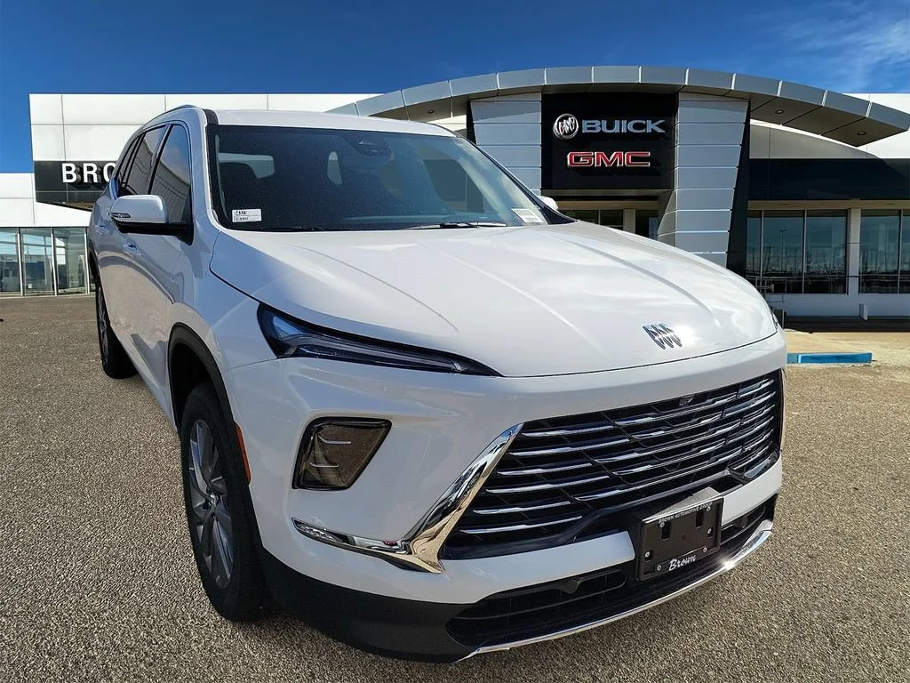 2026 Buick Enclave Preferred's photo