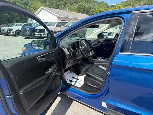 Used 2024 Atlas Blue Metallic Ford SEL image 14
