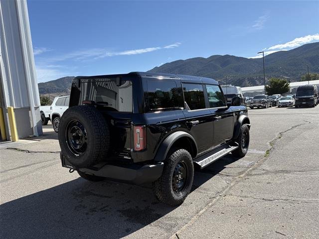 New 2026 Shadow Black Ford Outer Banks® image 26