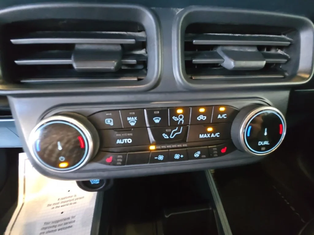 Used 2024 White Ford Lariat image 23