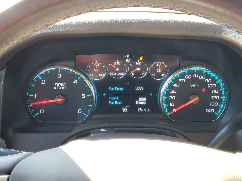Used 2020 White GMC Denali image 18