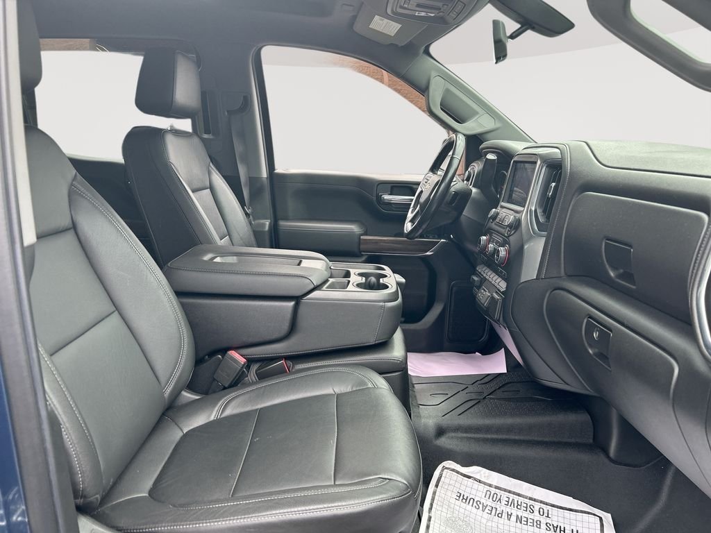 Used 2019 Blue Chevrolet LT image 24