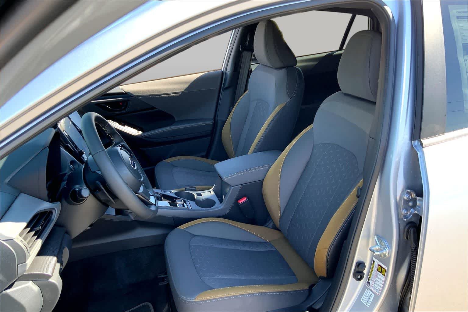 New 2026 ICE SILVER METALLIC Subaru Sport image 9