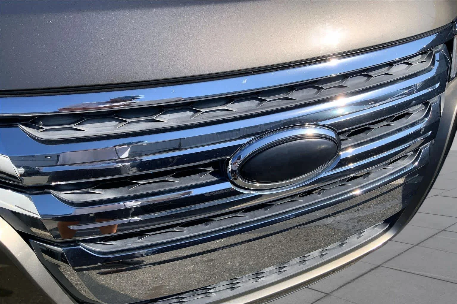 Used 2013 Mineral Gray Metallic Ford SEL image 29