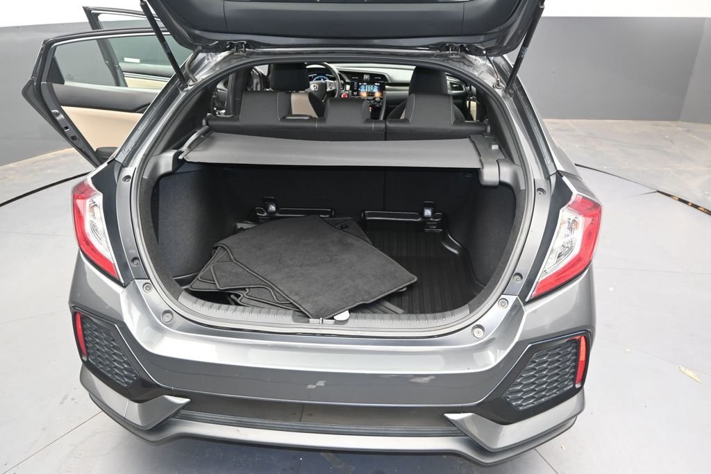 Used 2019  Honda EX image 11