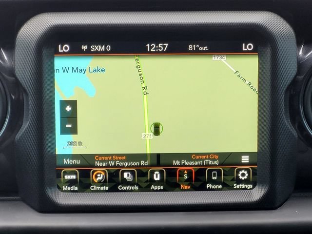Used 2023 White Jeep Sport Altitude image 15