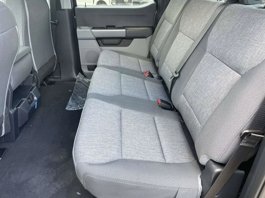 New 2026 Gray Ford XL image 12