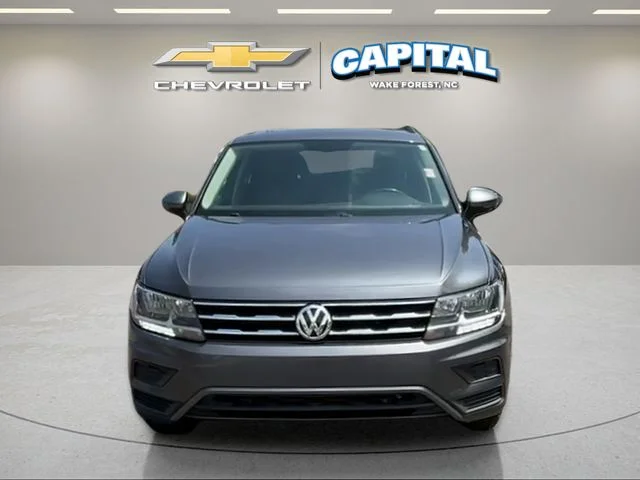 Used 2020 Gray Volkswagen 2.0T SE image 8