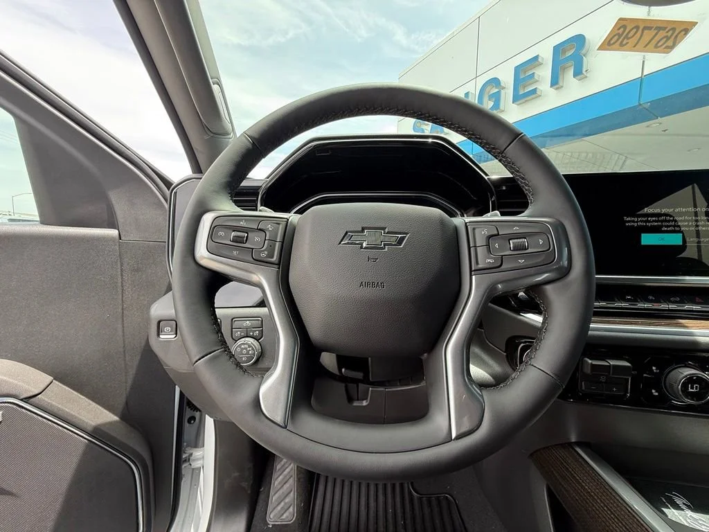 New 2026 Onyx Black GMC Elevation image 19