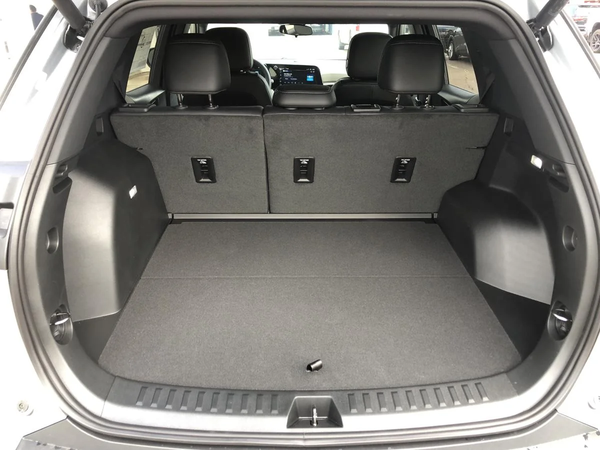 New 2027 Grey Chevrolet Awd 4dr Lt 2lt image 9
