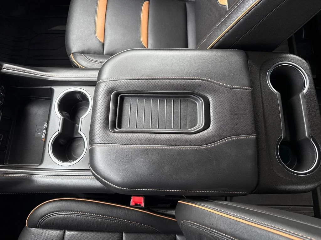 2024 GMC Yukon AT4 - Photo 23
