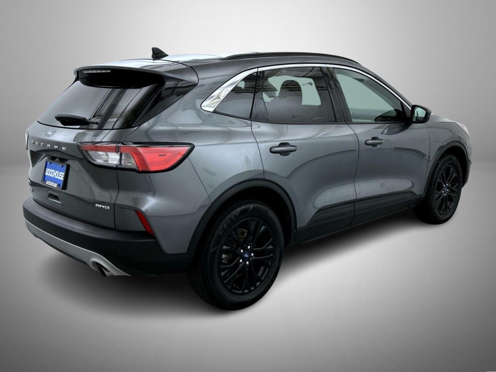 Used 2022 Gray Ford SEL image 5