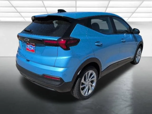 New 2027 Marina Blue Metallic Chevrolet LT image 28
