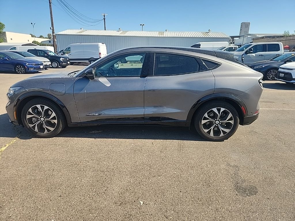 Used 2023 Gray Ford Premium image 10