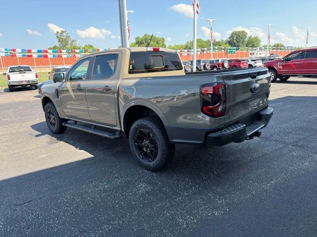 New 2026 Marsh Gray Ford XLT image 5