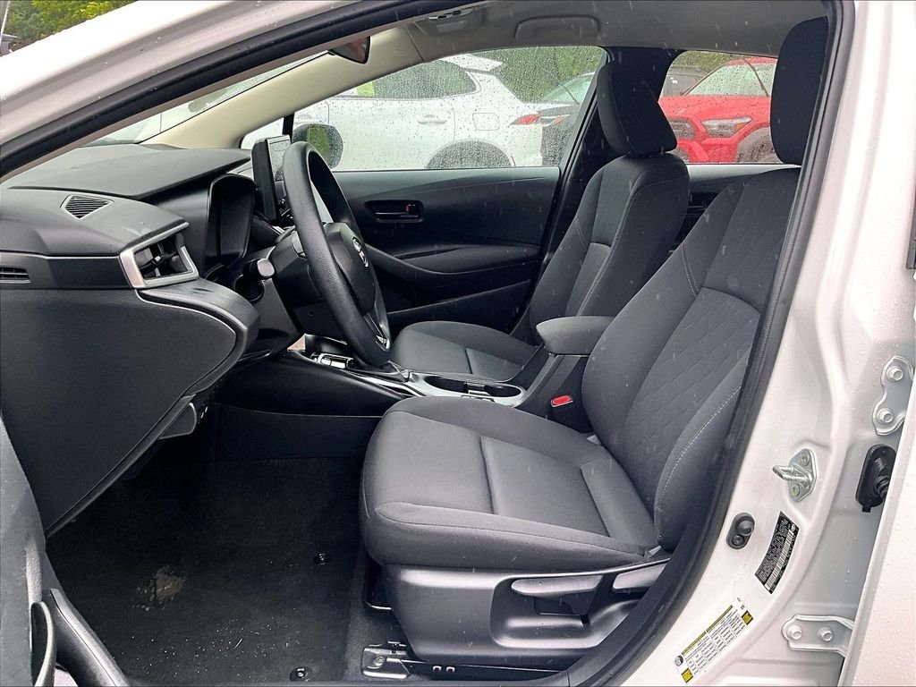 Used 2024 White Toyota LE image 10
