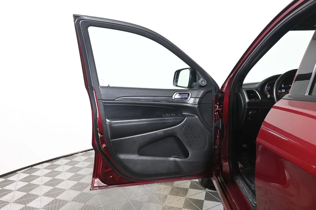 Used 2021 Red Jeep Limited X image 31
