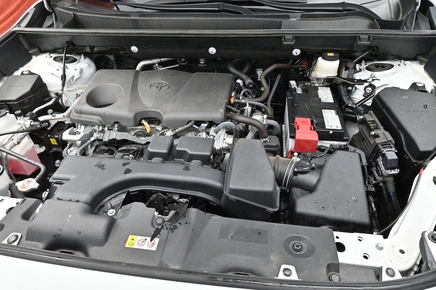 Used 2025 Wind Chill Pearl Toyota Limited image 35