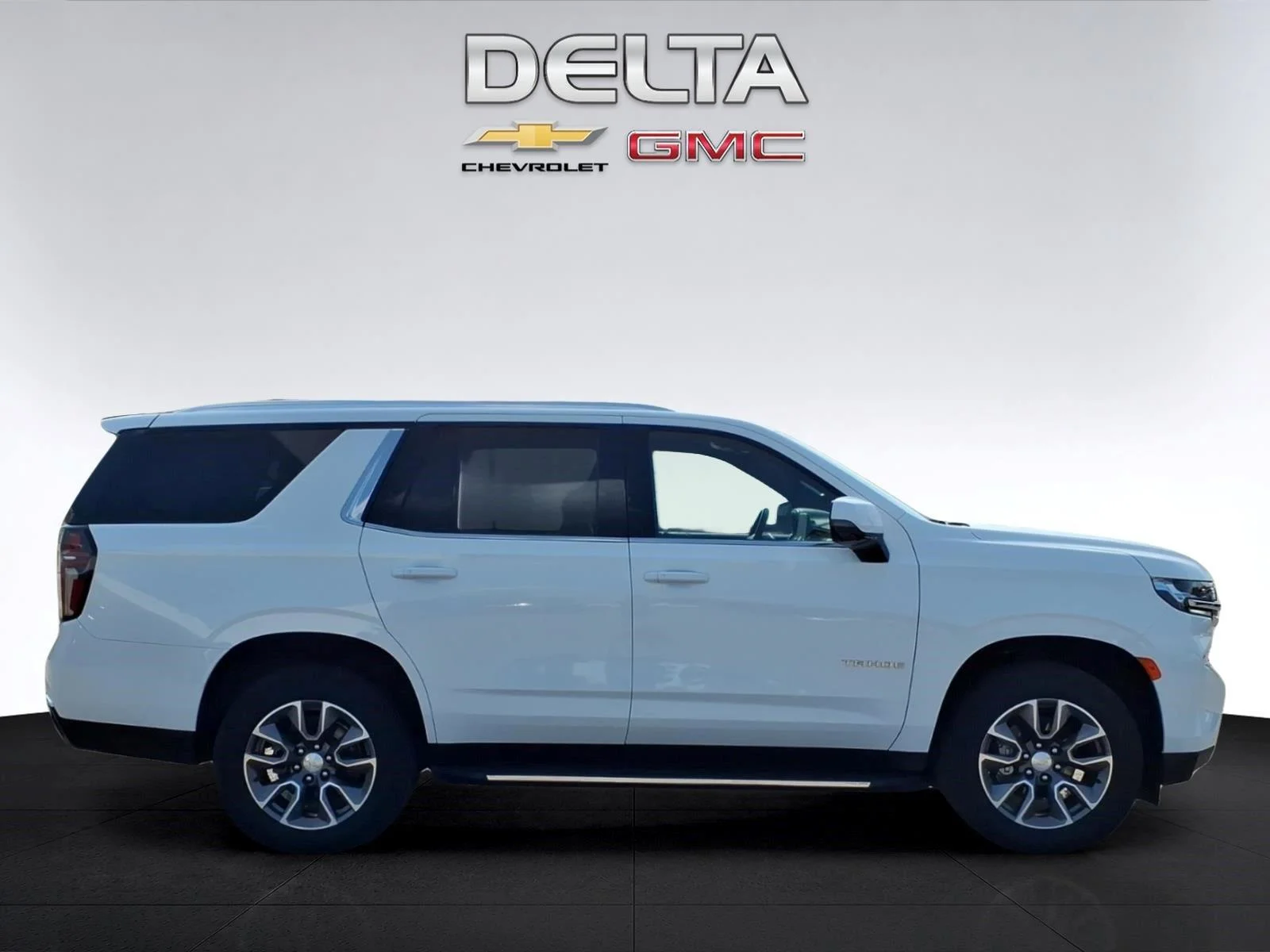 Used 2022 Summit White Chevrolet LT image 6