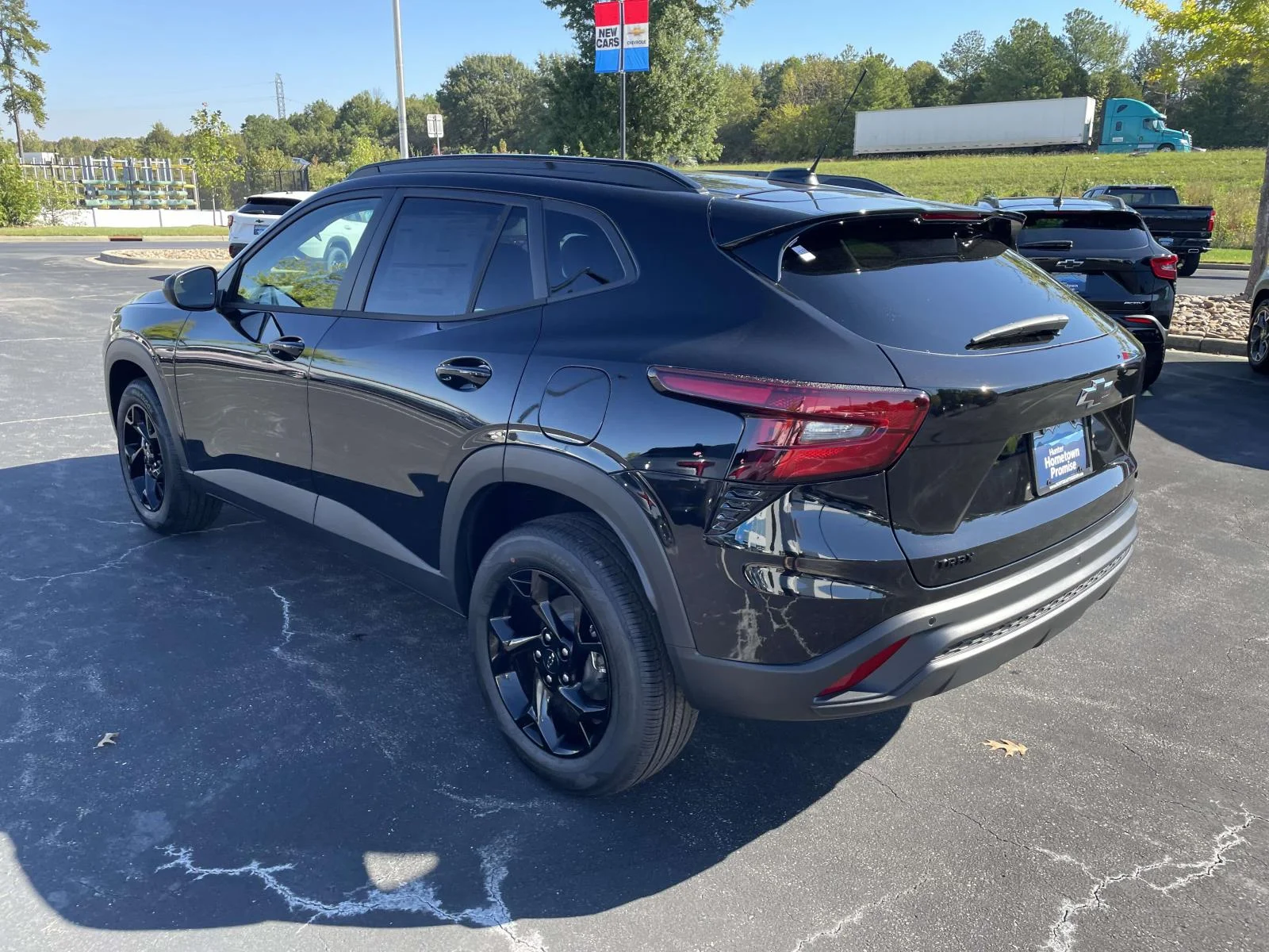 New 2026 Mosaic Black Metallic Chevrolet LT image 4
