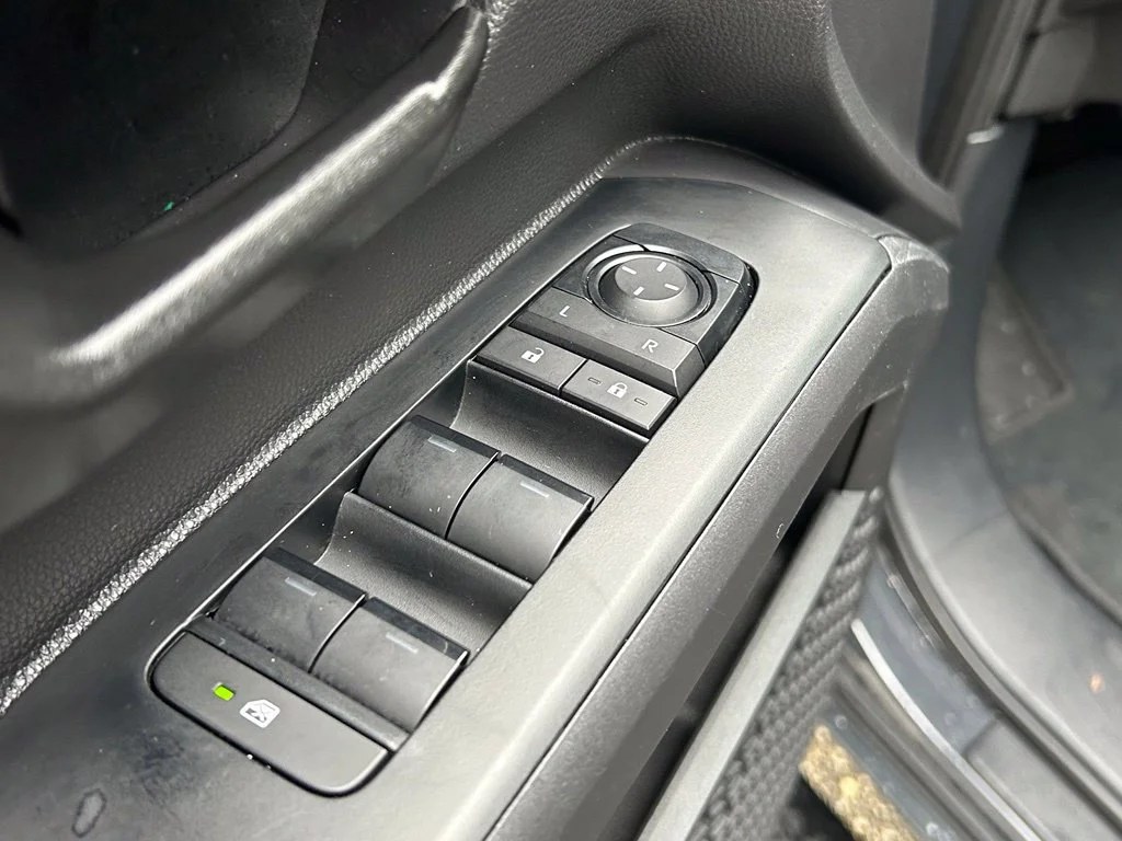 Used 2025 Gray Toyota SR image 27