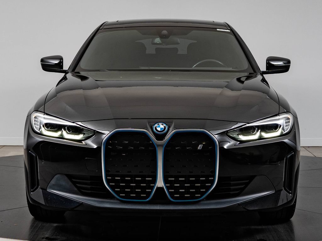 Used 2023 Jet Black BMW eDrive35 image 2