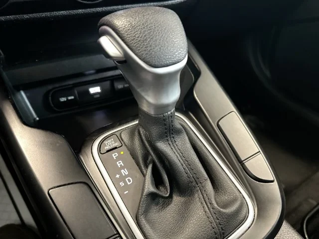 Certified Used 2024 Gray Kia LX image 29