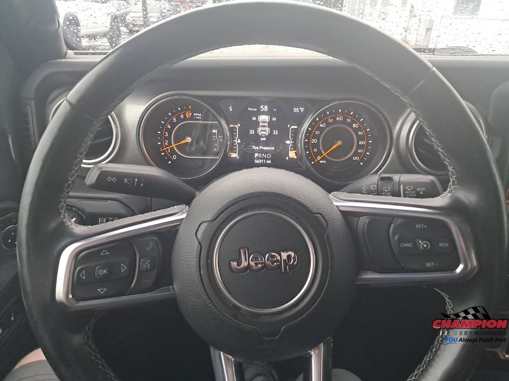 Used 2020 Gray Jeep Unlimited Sahara image 32