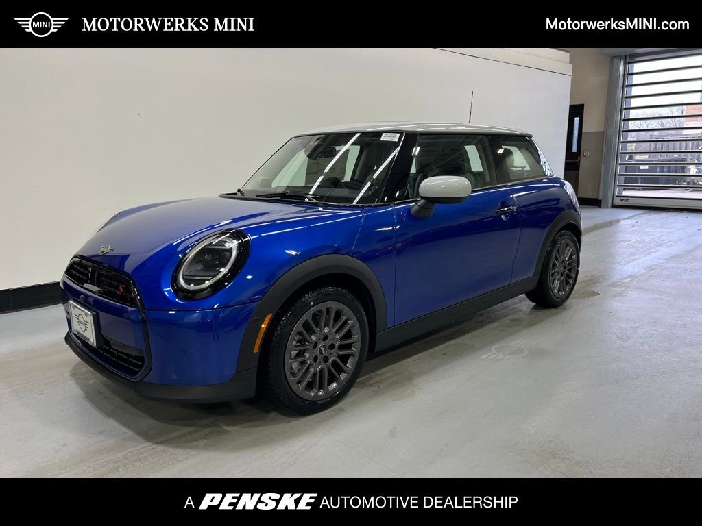 2025 MINI Hardtop Cooper S's photo