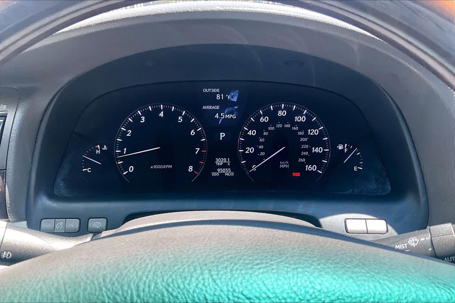 Used 2007 Starfire Pearl Lexus LWB image 25