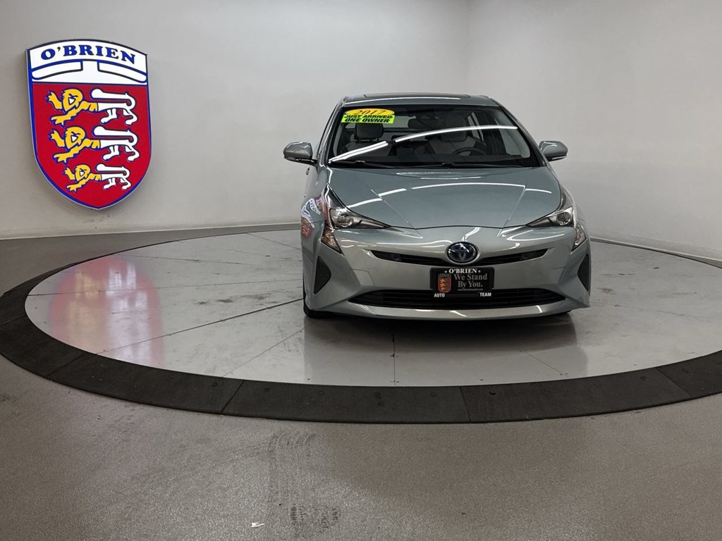 Used 2017 Pearl Toyota Four image 26