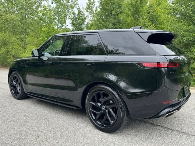 Certified Used 2023 Santorini Black Metallic Land Rover SE Dynamic image 7