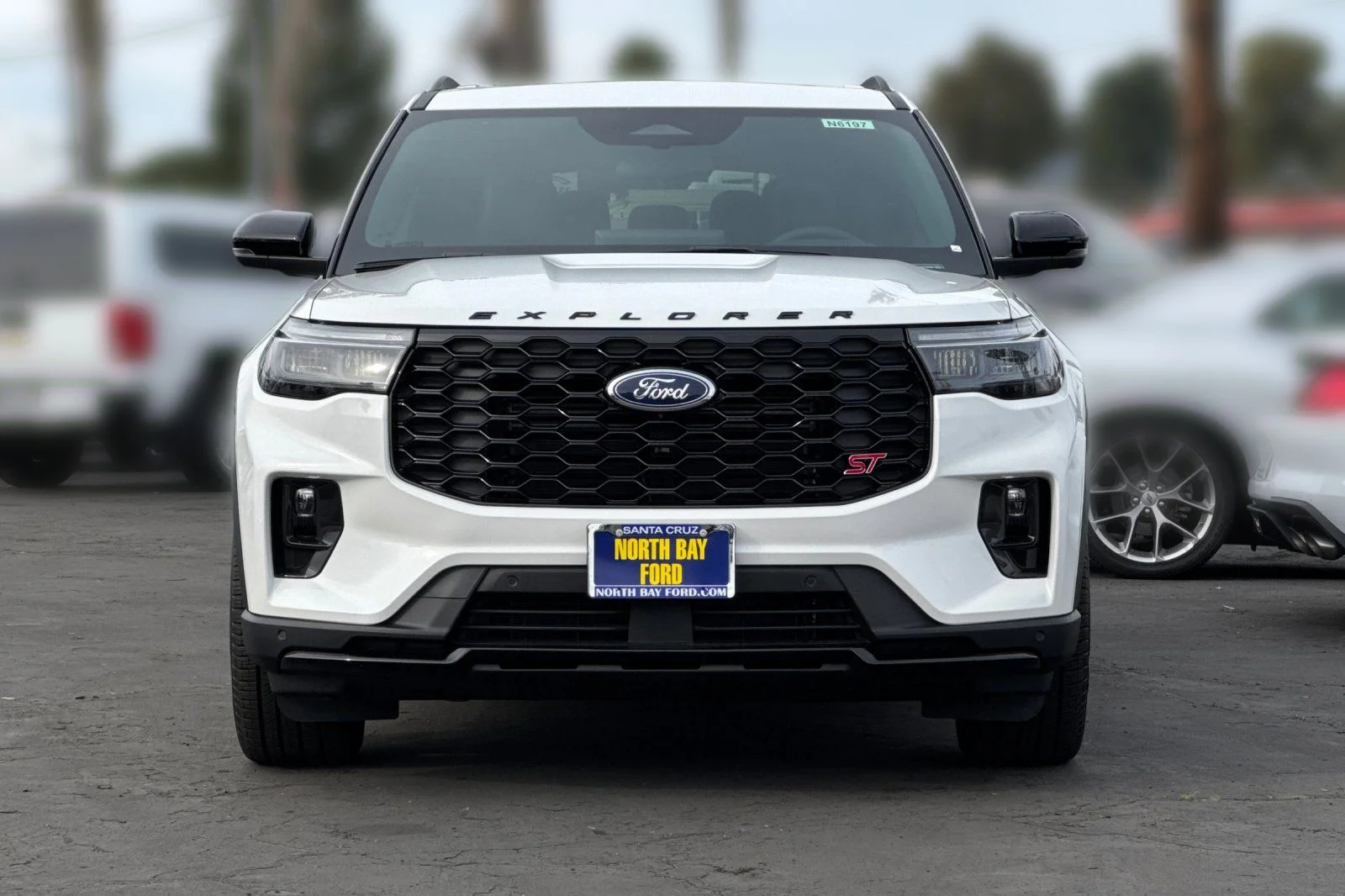 2026 Ford Explorer ST - Photo 9