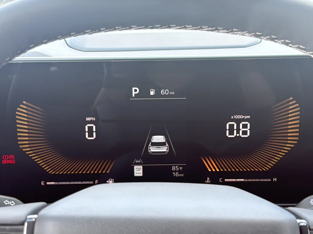 New 2027 Gray Kia S image 23