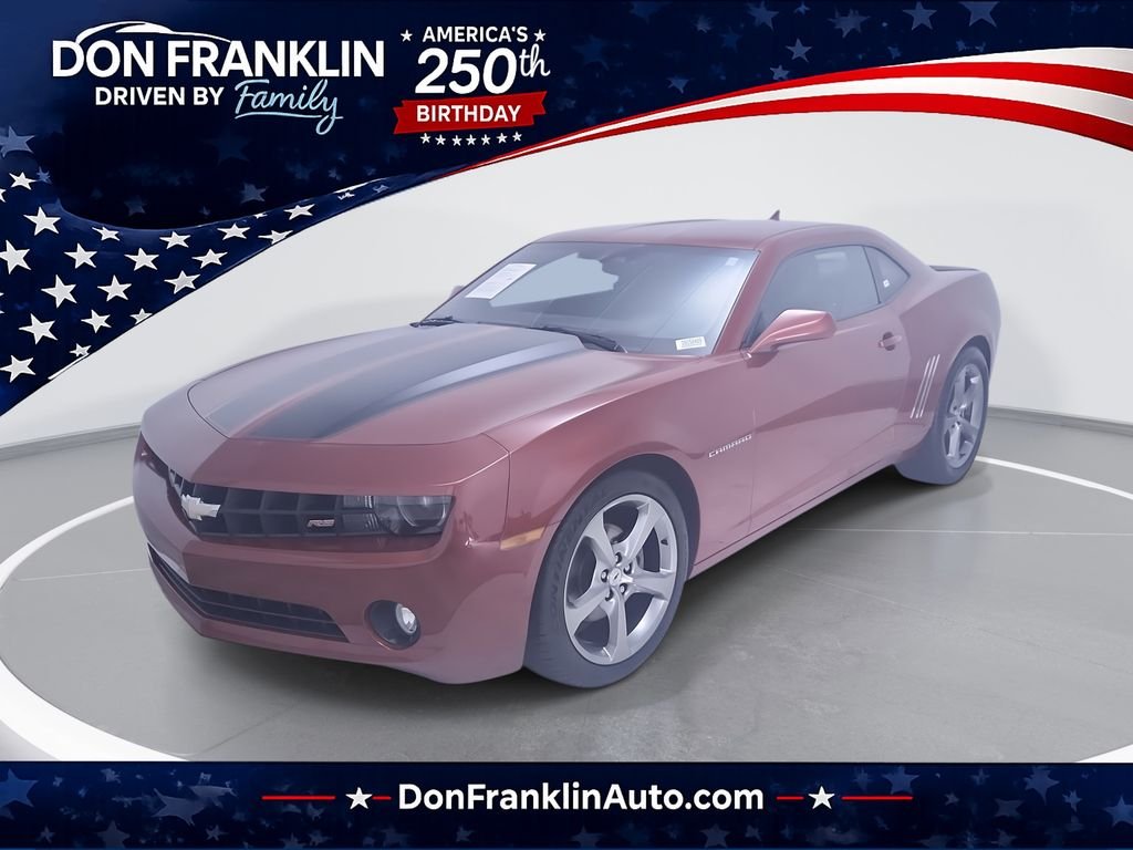 Used 2013 Red Chevrolet 2LT image 1