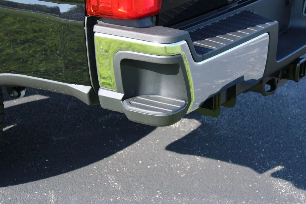 New 2026 Agate Black Metallic Ford F-250® XLT image 13