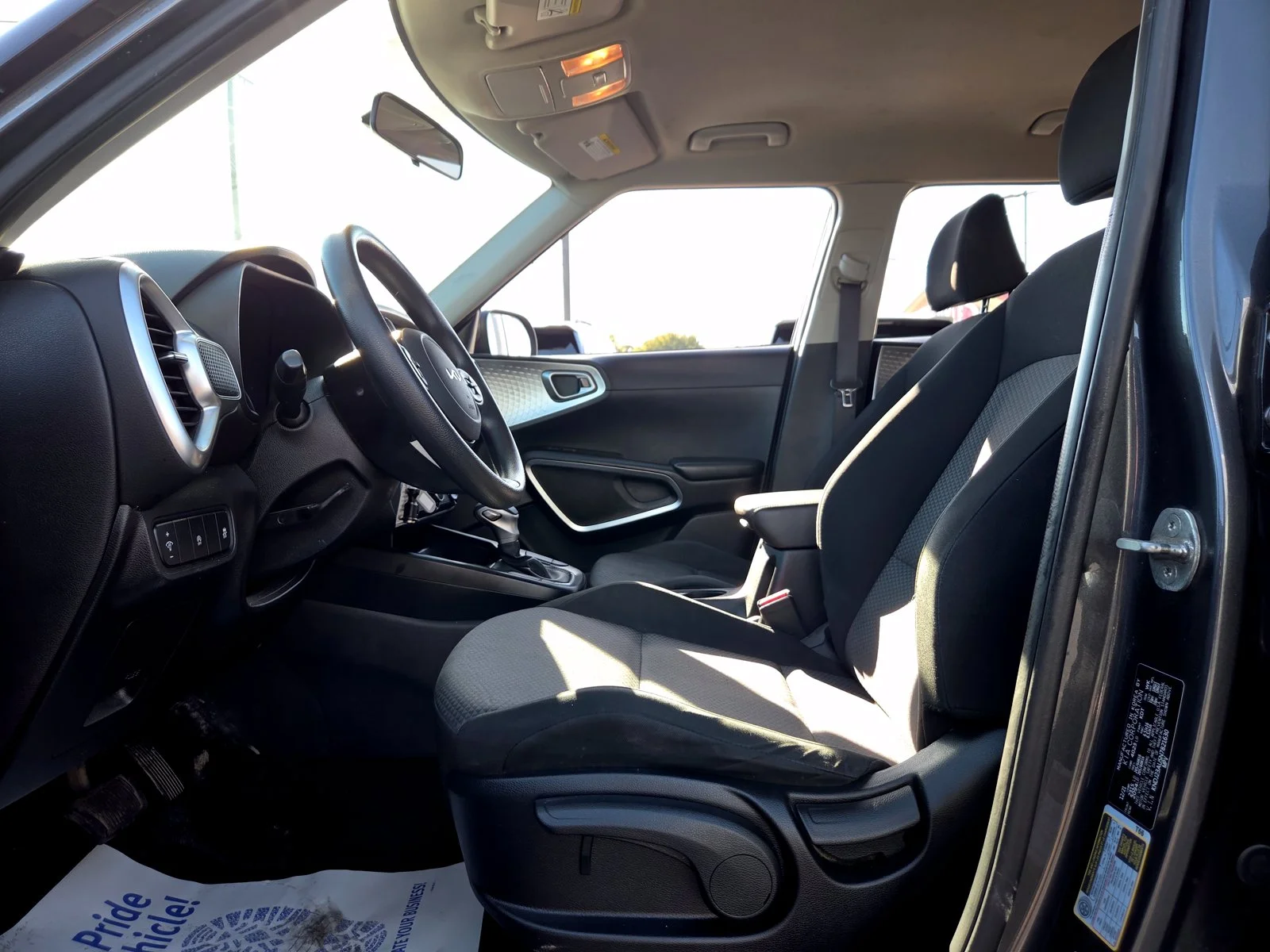 Used 2022 Gray Kia LX image 11