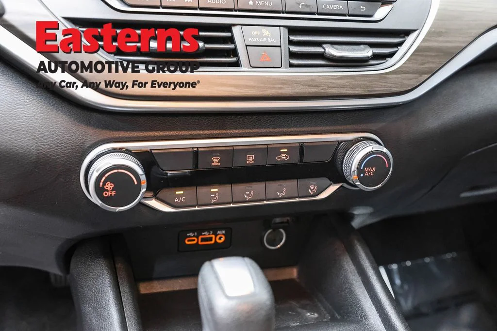 Used 2025 Gray Nissan 2.5 SV image 20