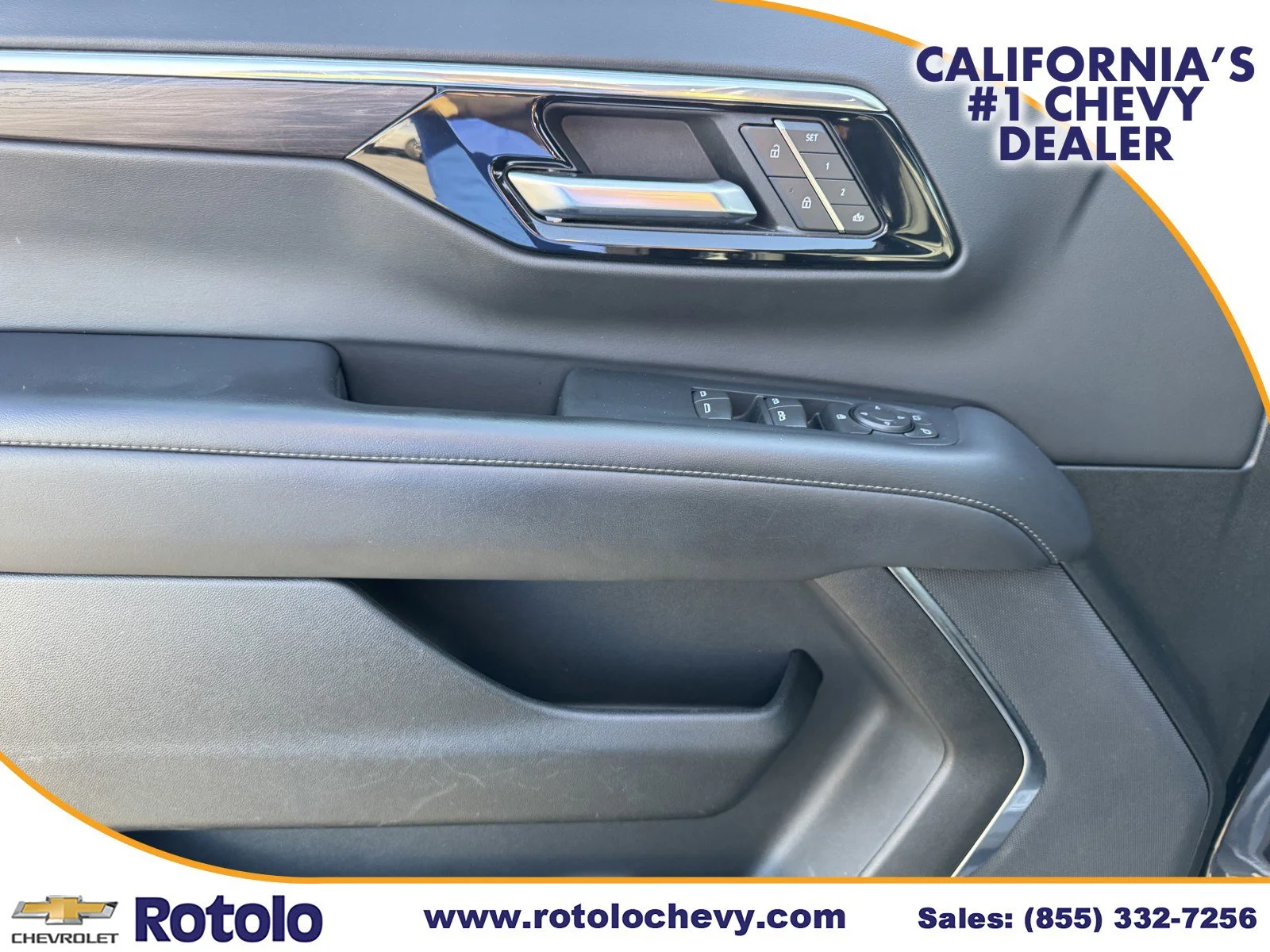 Used 2025 Dark Ash Metallic Chevrolet LT image 19
