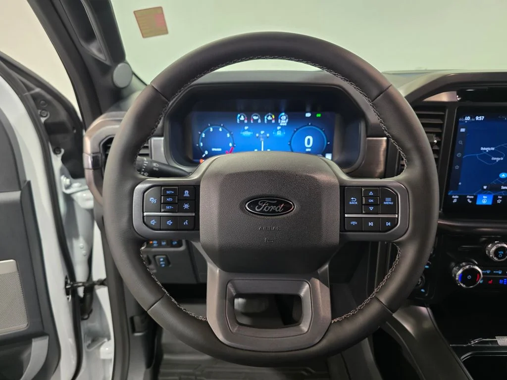 Used 2025 White Ford Lariat image 19
