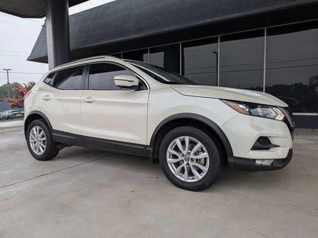 2022 Nissan Rogue Sport SV