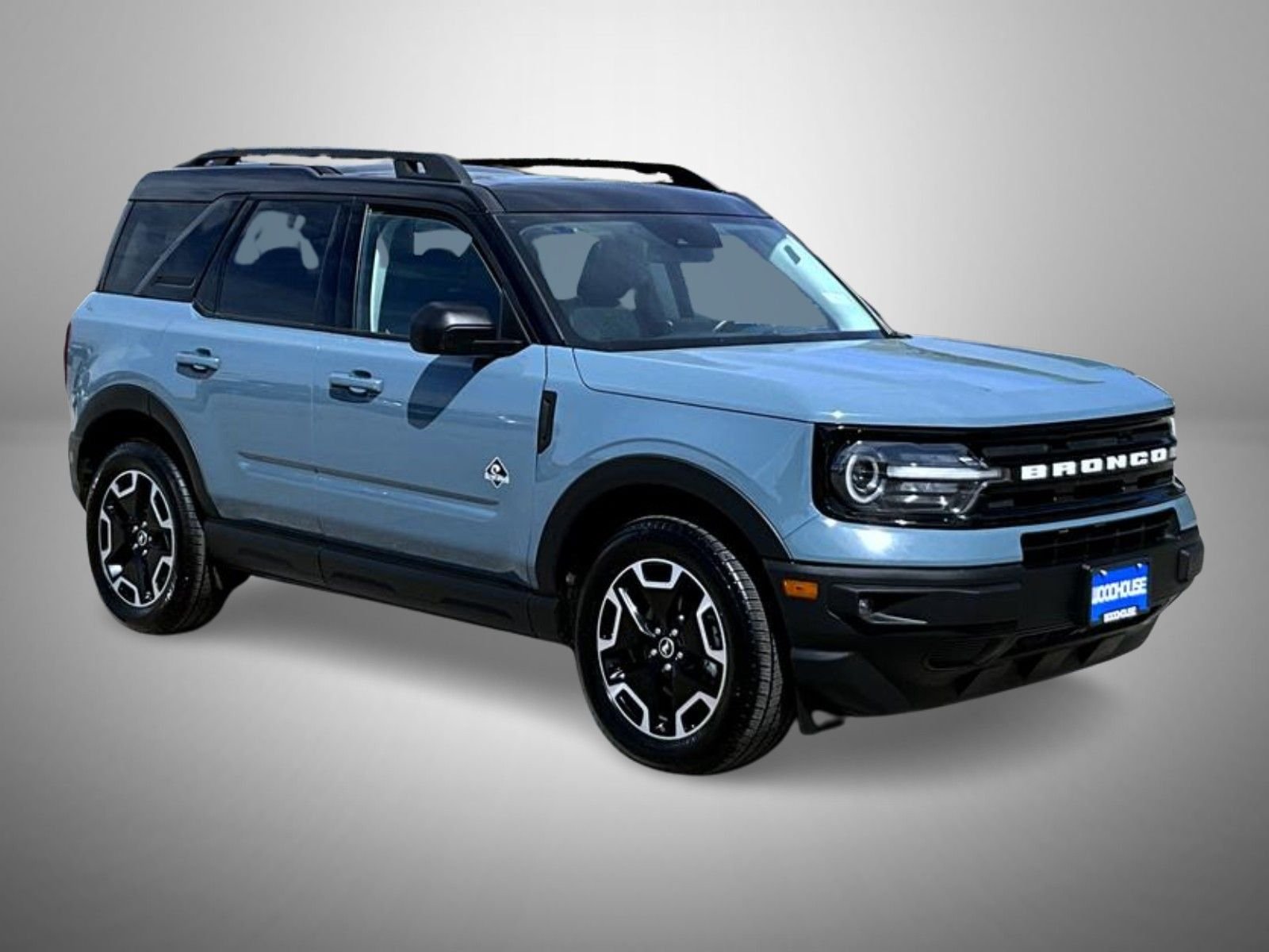 Used 2023 Blue Ford Outer Banks image 3